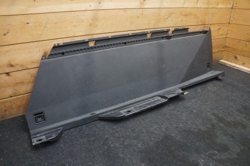 Rear right lower pick truck - right, pick-up