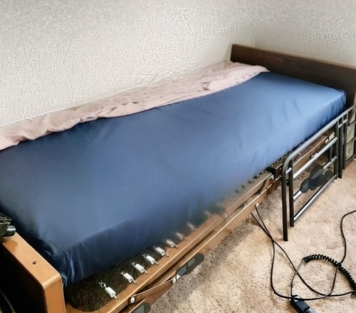 Hospital bed side - -,